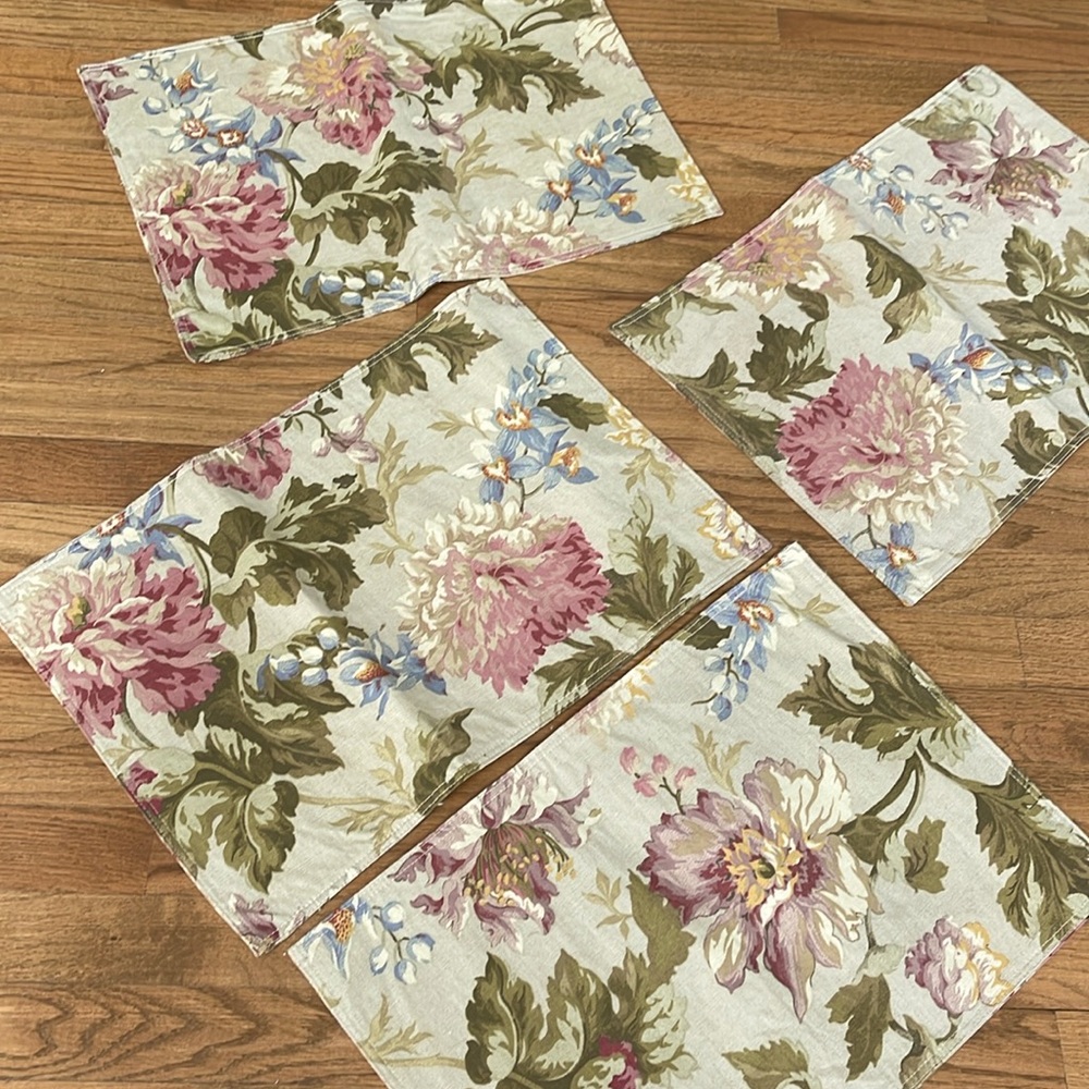 1990’s Floral Placemats | 90’s placemats